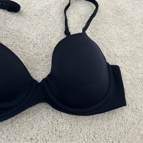 Victorias Secret Lined Demi Bra - Picture 2 of 12